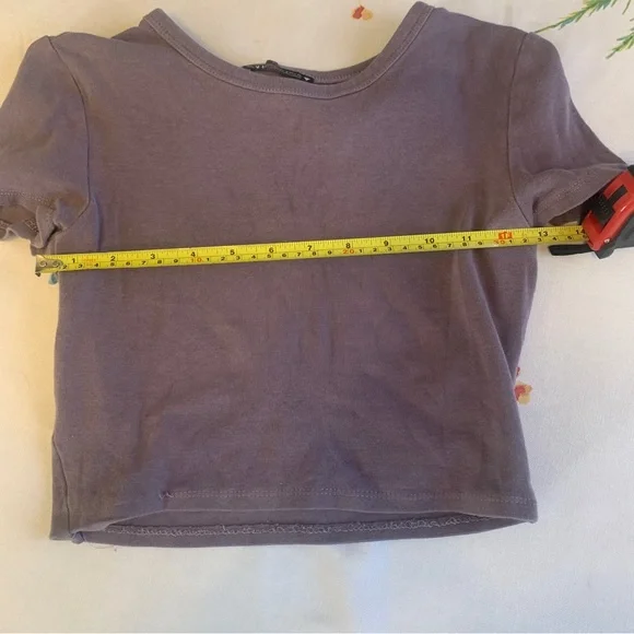 Cropped purple Zara size small cropped tee shirt top - Picture 7 of 9